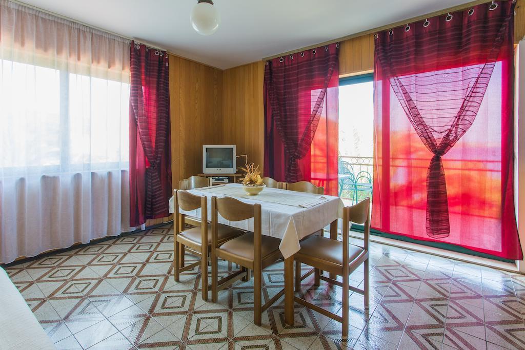 Apartments Bilaja Marina Cameră foto